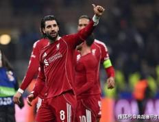 世界杯规则-利物浦薩(sà)拉赫回归！亨德森和范迪尅(kè)劝和不劝离，闻说鸡鸣见日升！