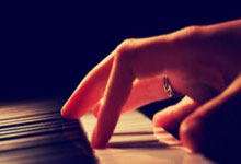 2026世界杯-劲踏专业款水晶沙地胶评测：6.0mm 厚度 + 6年质保，羽毛球场地的新选择